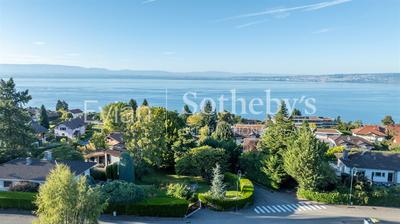 Maison - 172 m² - 8 pièces