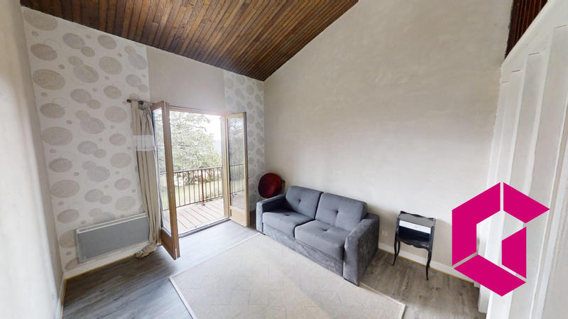 Maison - 293 m² - 11 pièces