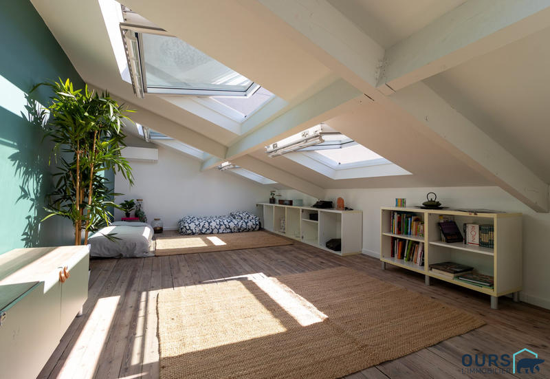 Maison - 100 m² - 5 pièces