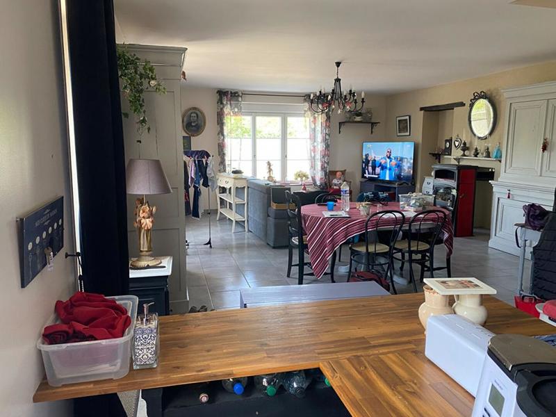 Propriété - 180 m² - 6 pièces