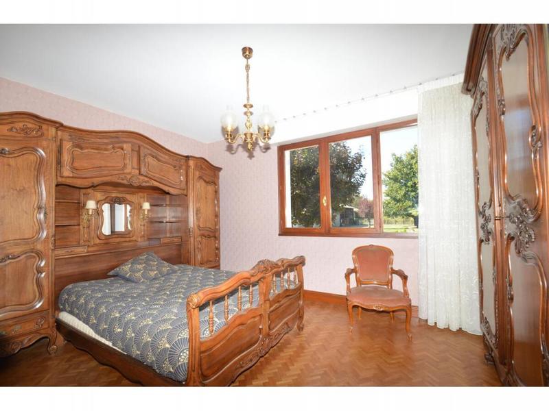 Maison - 229 m² - 6 pièces