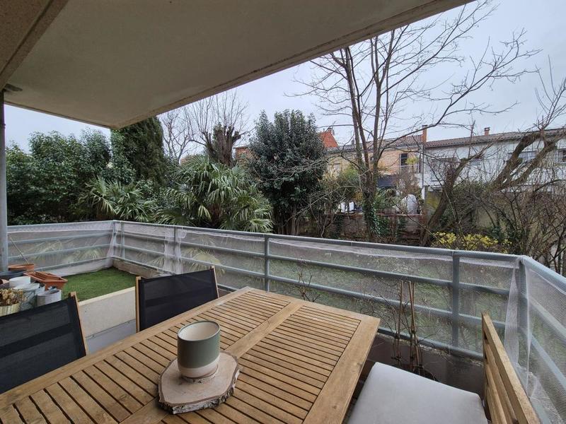 Appartement ancien - 69 m² - 3 pièces