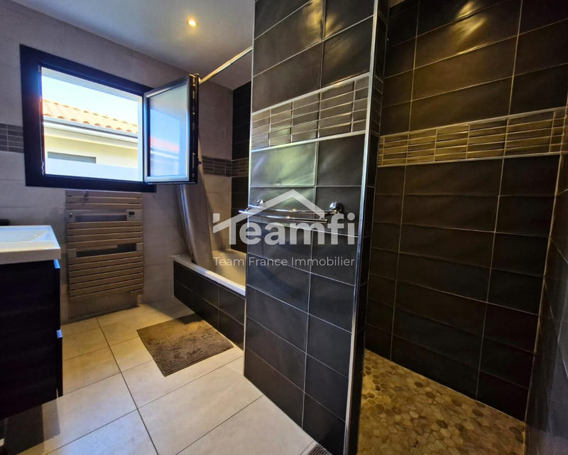 Maison - 116 m² - 4 pièces