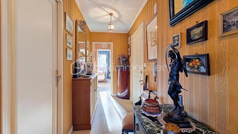 Appartement - 91 m² - 4 pièces