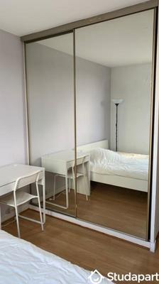Chambre - 1 m² - 1 pièce