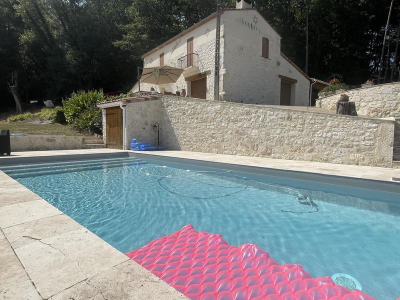 Maison en pierre - 156 m² - 5 pièces