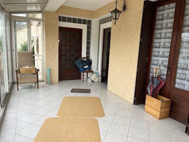 Maison traditionnelle - 100 m² - 6 pièces