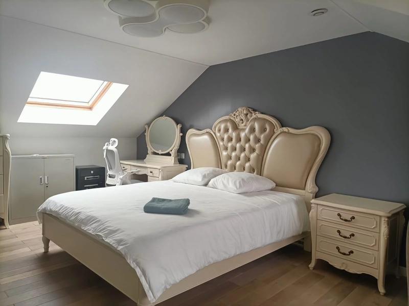 Maison - 192 m² - 8 pièces