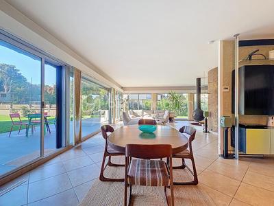 Maison d'architecte - 175 m² - 6 pièces