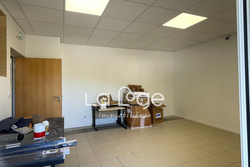 Local commercial - 700 m²