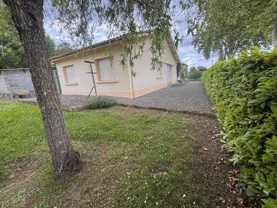 Maison - 92 m² - 4 pièces