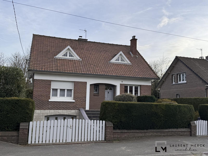 Maison - 110 m² - 5 pièces