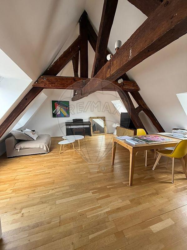 Appartement - 85 m² - 4 pièces