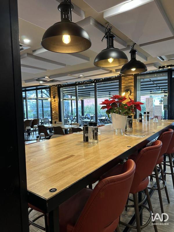 Local commercial - 200 m²