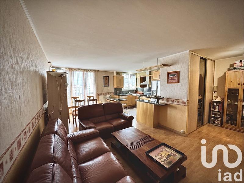 Appartement - 80 m² - 4 pièces