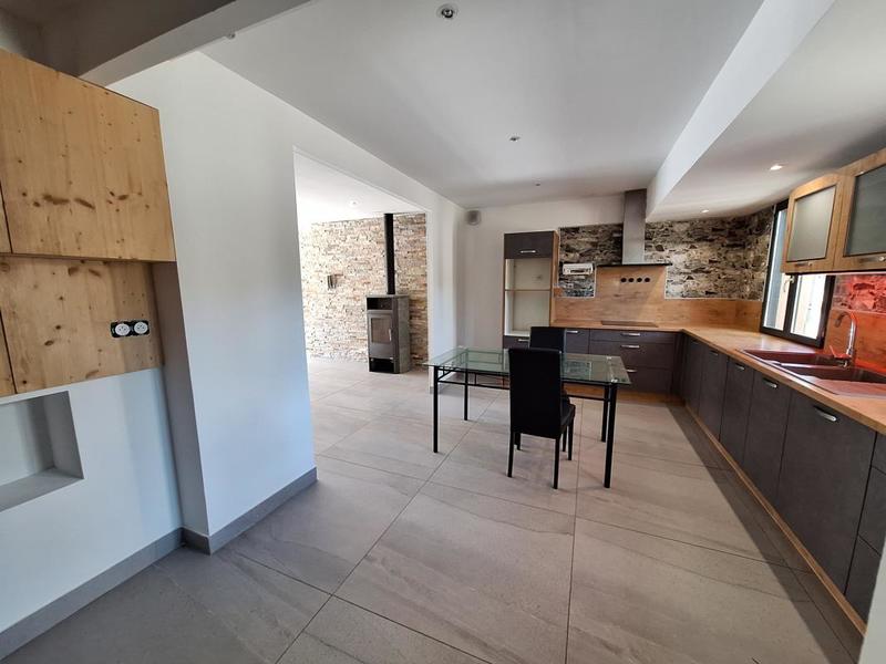 Maison - 122 m² - 5 pièces