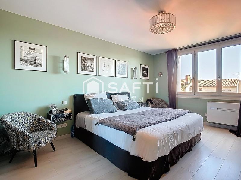 Appartement - 158 m² - 4 pièces