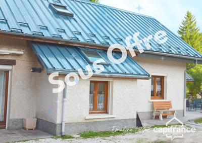 Maison - 137 m² - 4 pièces