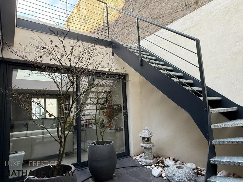 Maison - 140 m² - 5 pièces