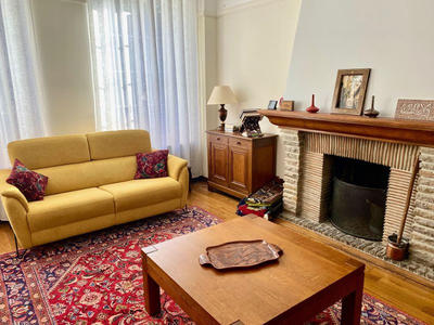 Maison bourgeoise - 250 m² - 9 pièces