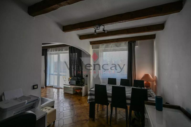 Appartement - 76 m² - 4 pièces
