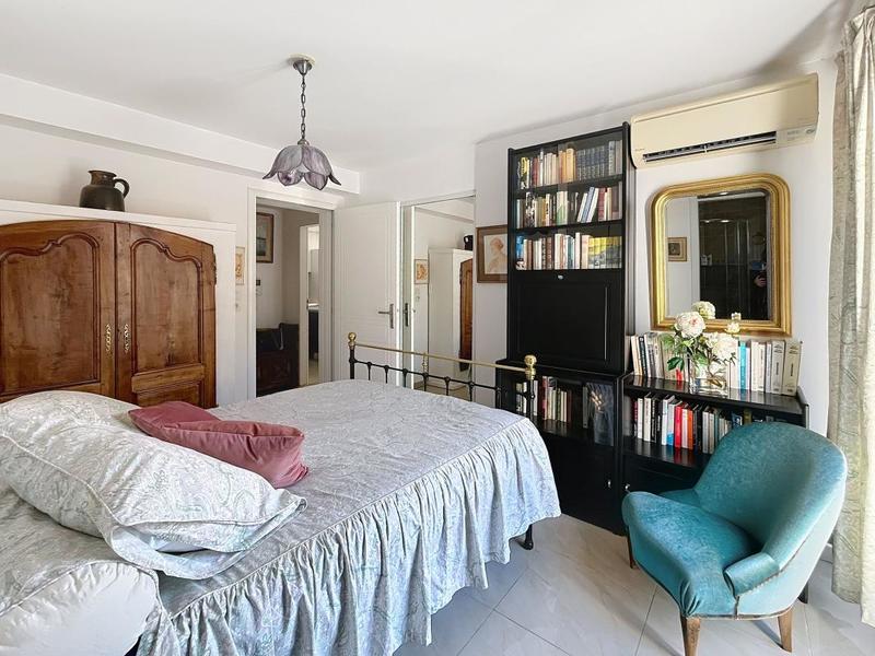 Appartement - 98 m² - 3 pièces