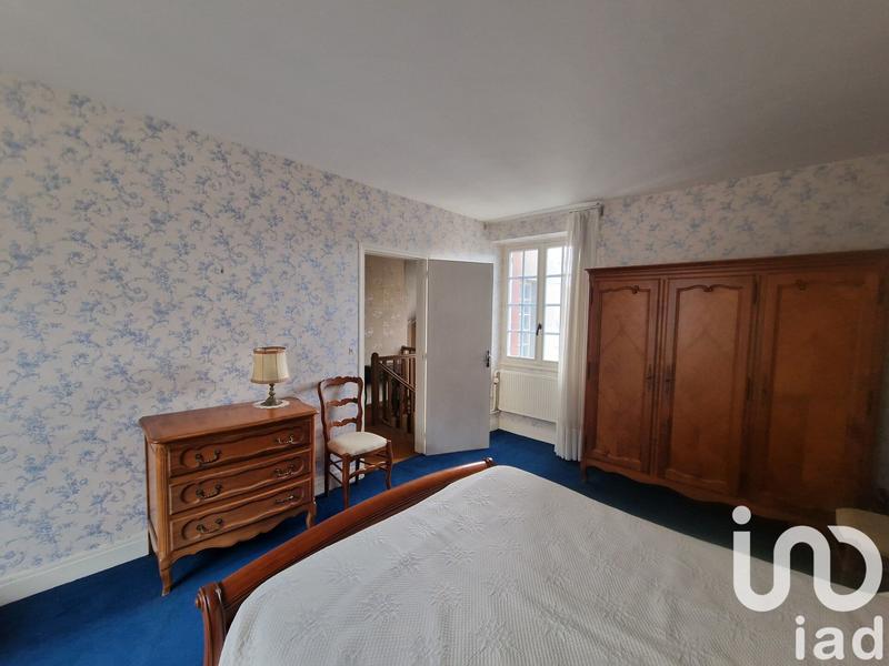 Maison - 195 m² - 9 pièces