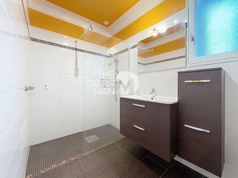 Maison - 97 m² - 5 pièces