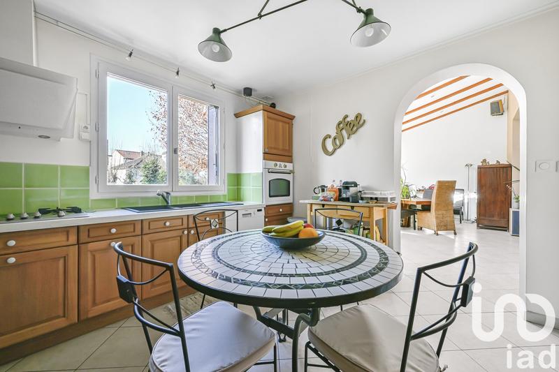 Maison - 170 m² - 7 pièces