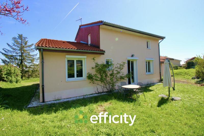 Maison - 144 m² - 7 pièces