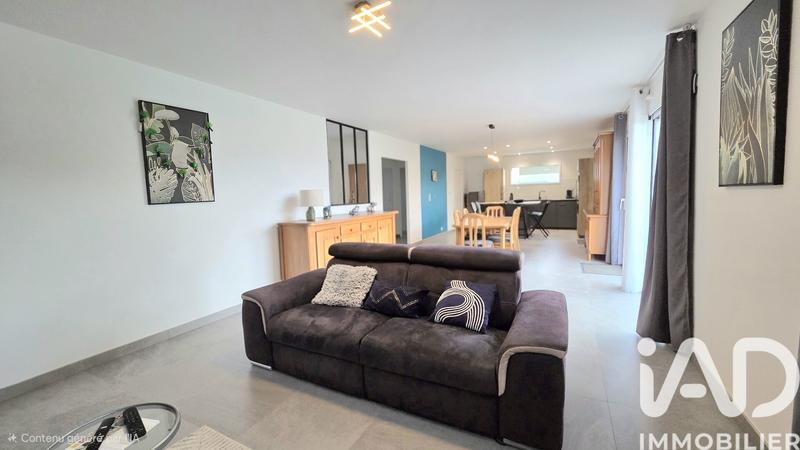 Maison - 105 m² - 5 pièces