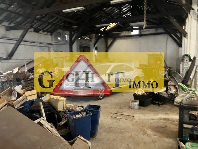 Entrepôt - 470 m²