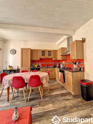 Chambre - 12 m² - 1 pièce