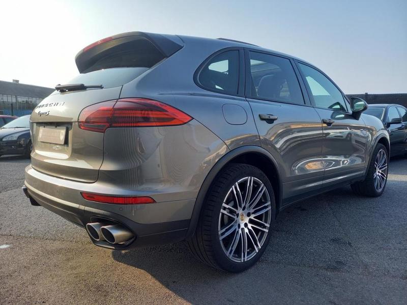 Porsche Cayenne s V8 Tdi 385 Ch - Origine France Platinum Edition Garantie 6 Mois