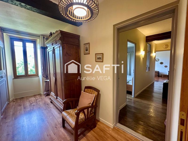 Maison - 188 m² - 6 pièces