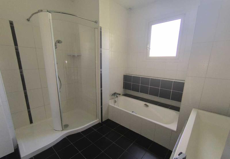 Villa - 153 m² - 5 pièces