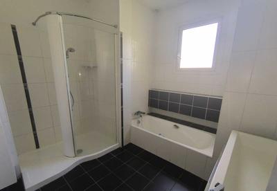 Villa - 153 m² - 5 pièces