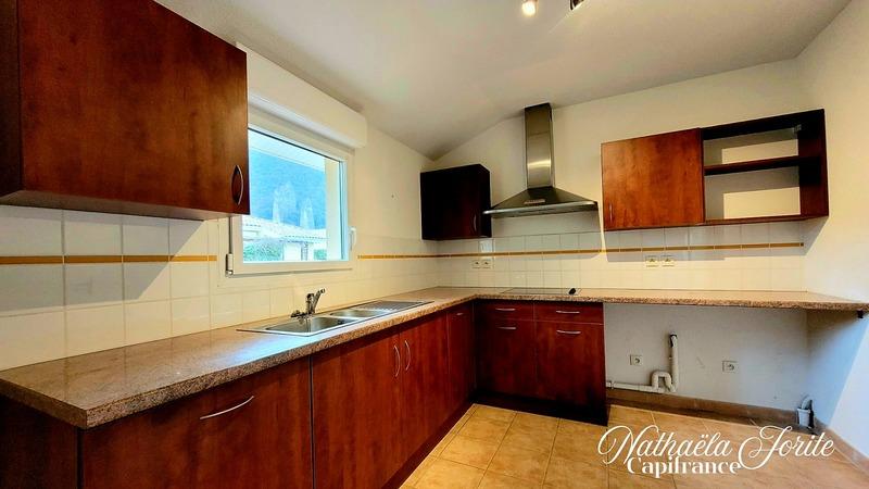 Maison - 81 m² - 4 pièces