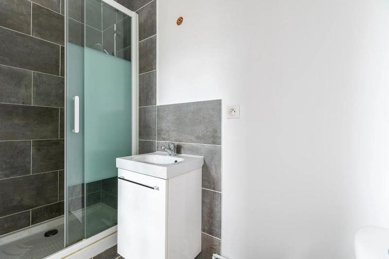 Studio - 12 m² - 1 pièce