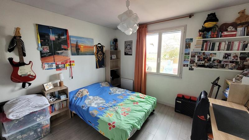 Maison - 243 m² - 11 pièces