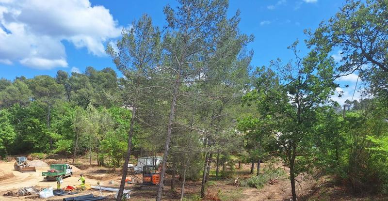 Terrain constructible - 617 m²