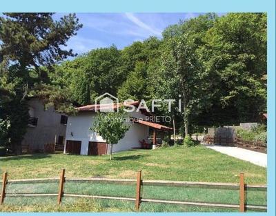 Appartement - 151 m² - 5 pièces