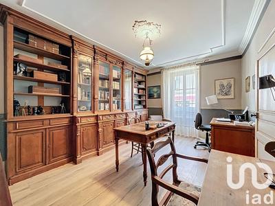 Maison de ville - 187 m² - 9 pièces