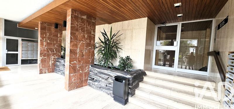 Appartement - 103 m² - 5 pièces