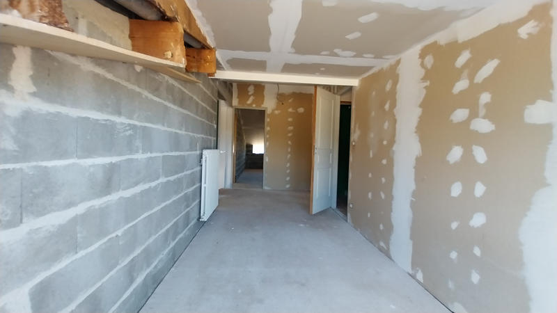 Propriété - 88 m² - 9 pièces