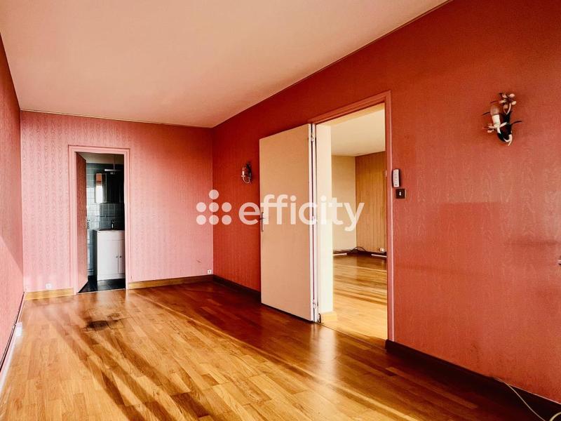 Appartement - 105 m² - 5 pièces