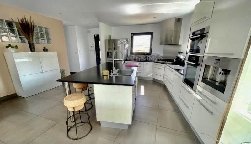 Maison d'architecte - 293 m² - 6 pièces