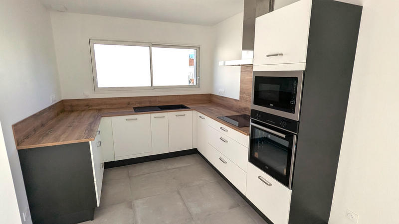 Maison - 94 m² - 4 pièces