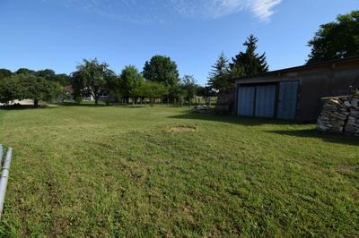Terrain - 700 m²