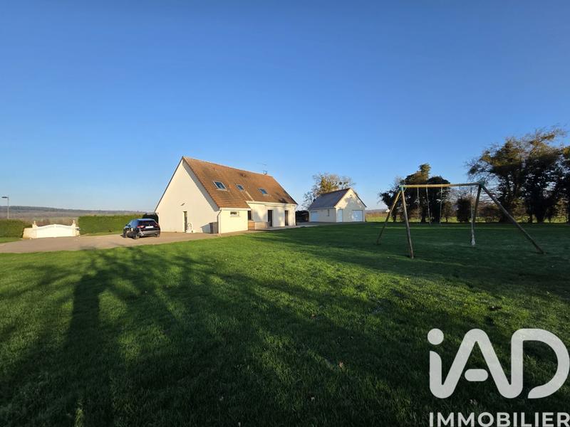 Maison - 161 m² - 8 pièces